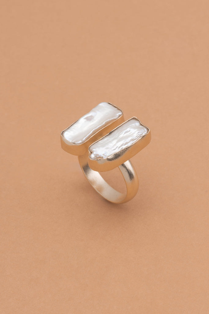 White Oyster Pearl United Ring - Nakamol
