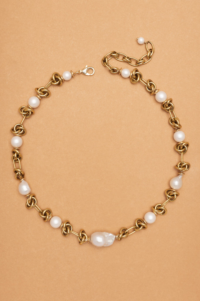 Twisted Gold Pearl Necklace - Nakamol