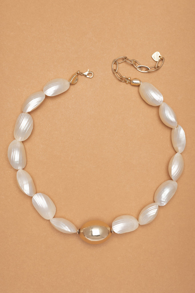 CHUNKY PEARL GOLD NECKLACE - Nakamol
