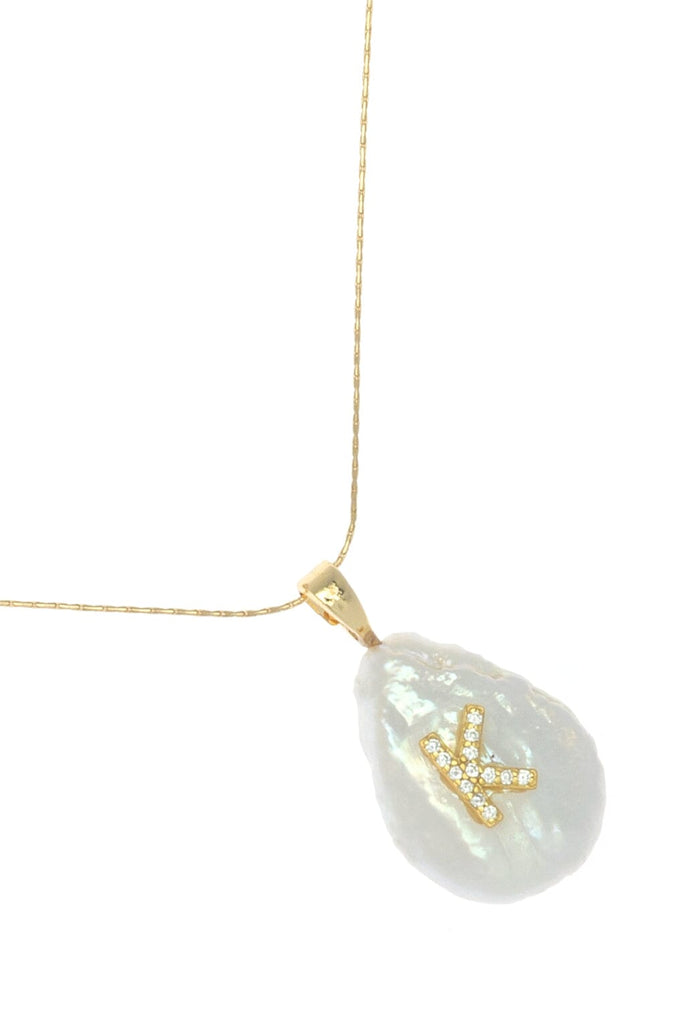 K White Pearl Pendant Necklace - Nakamol