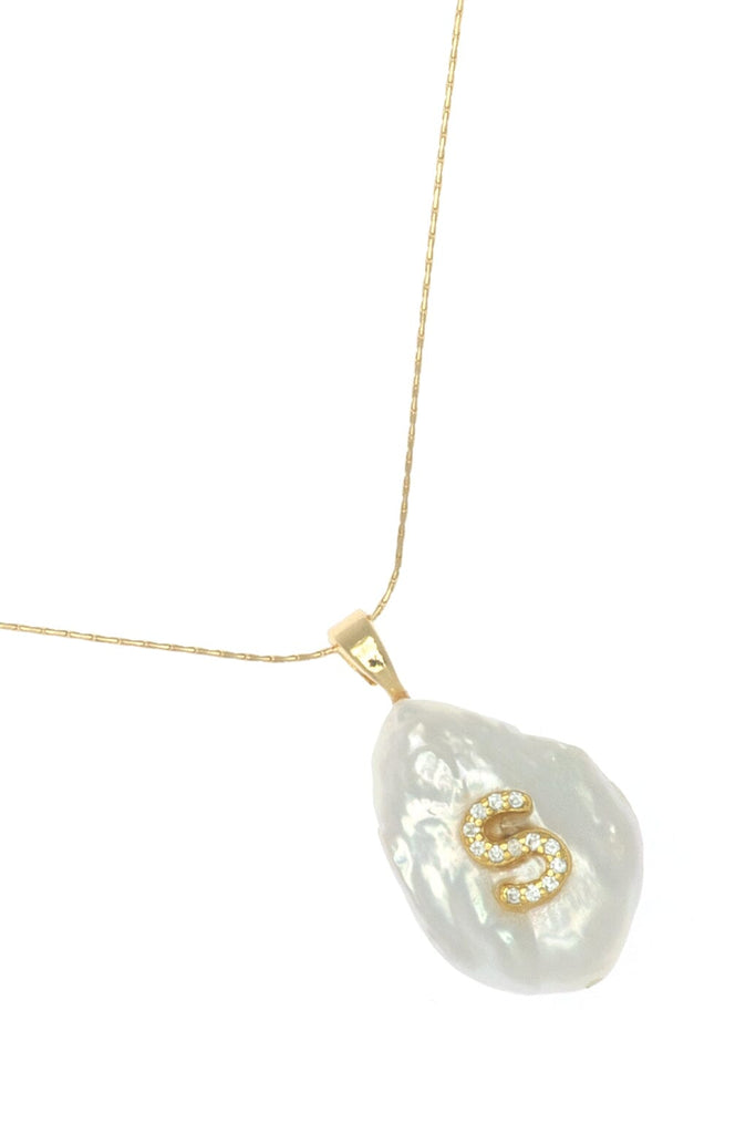 S White Pearl Pendant Necklace - Nakamol