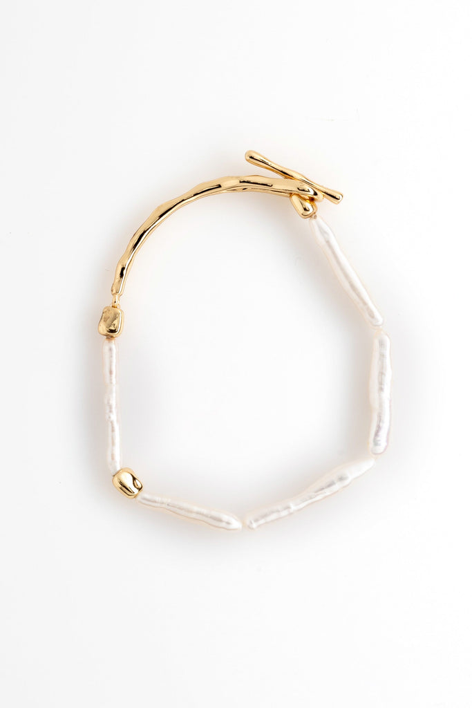 Elongated White Pearl Bracelet - Nakamol