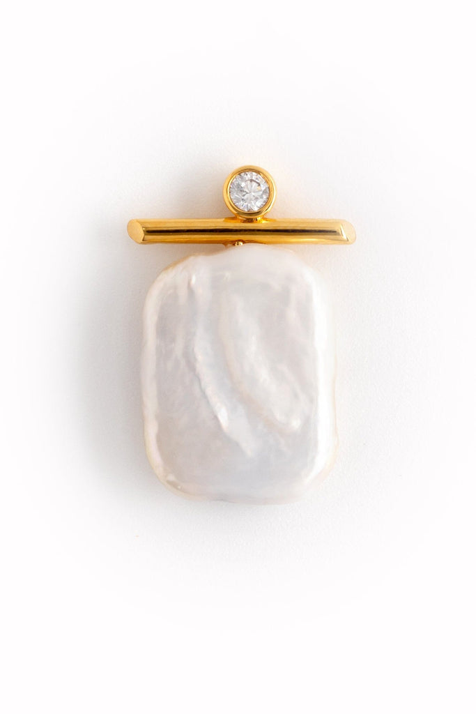 Flat White Pearl Earrings - Nakamol