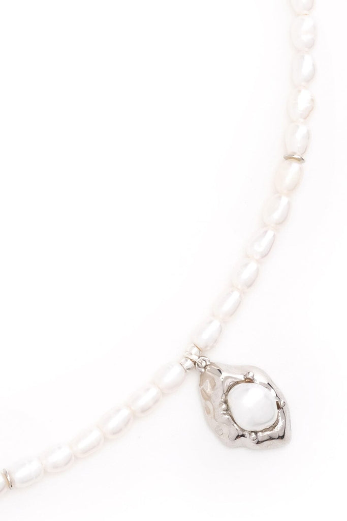 White Pearl Dainty Necklace - Nakamol