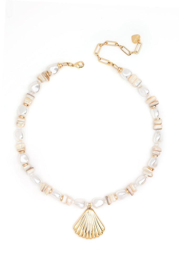 Golden Shell Pearl Strand Short Necklace - Nakamol