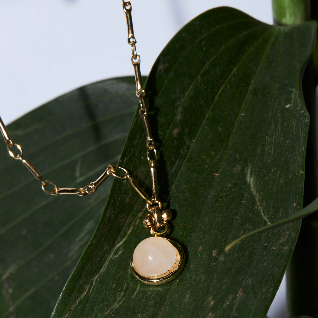 Rose Quartz Coin Stone Bracelet - Nakamol