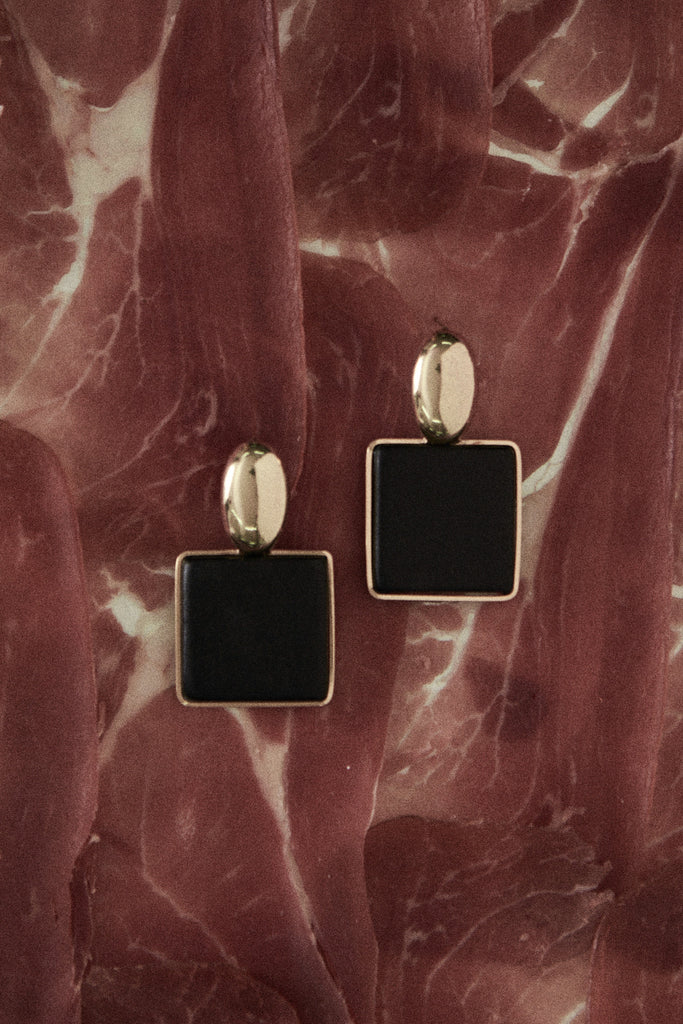 Black Square Drop Earrings - Nakamol
