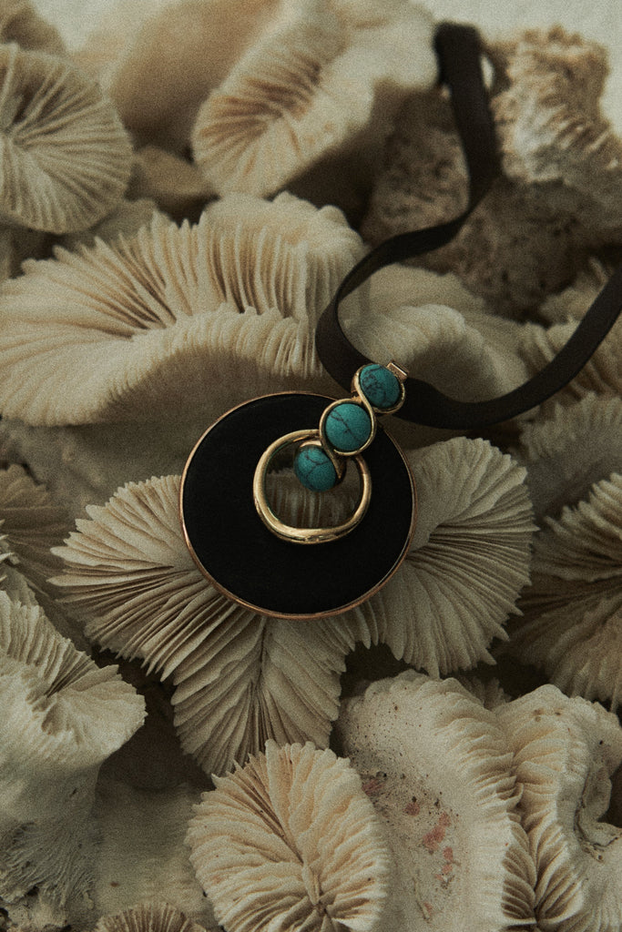 Black Turquoise Disc Necklace - Nakamol