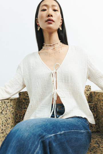 White Pearl Gold Stud Necklace - Nakamol