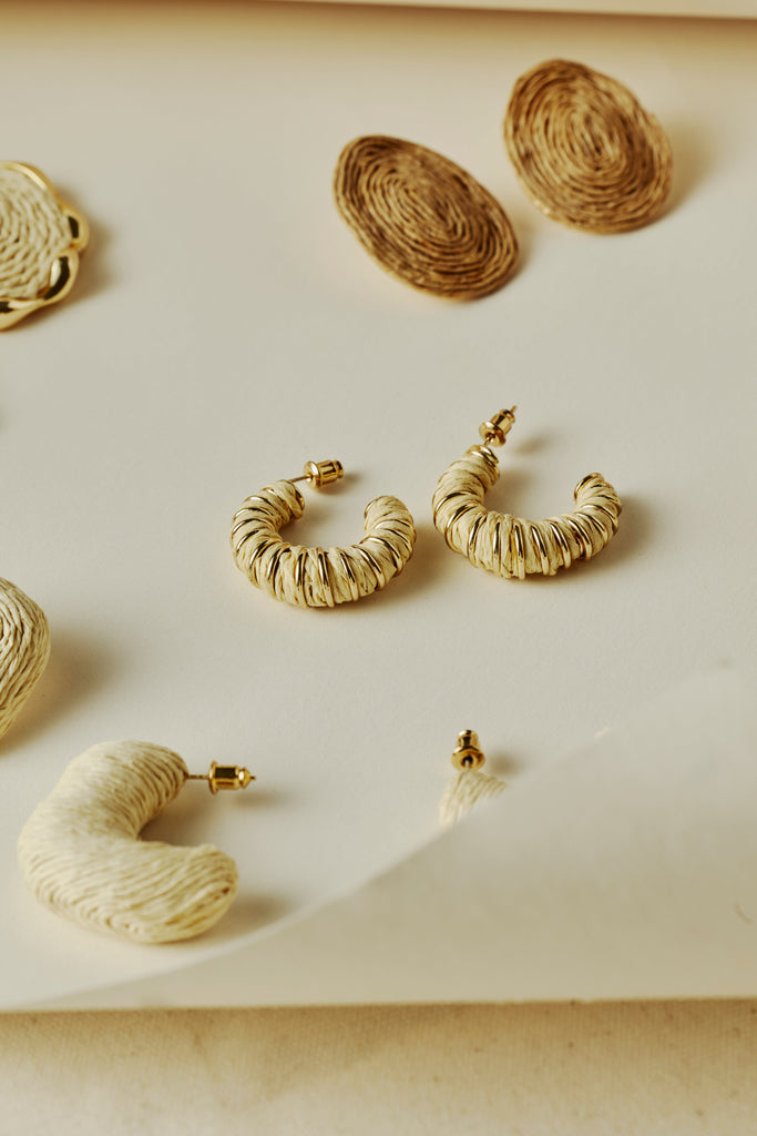 CREAM WRAPPED HOOP EARRINGS - Nakamol