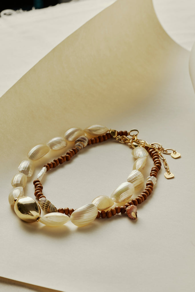 CHUNKY PEARL GOLD NECKLACE - Nakamol