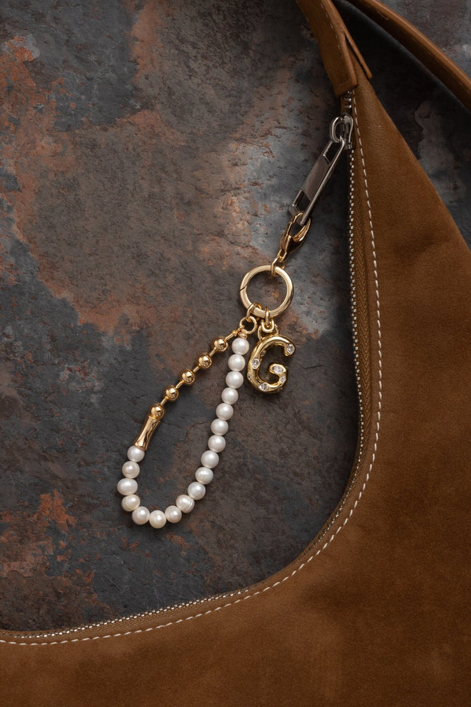 G Gold White Elegant Keychain - Nakamol