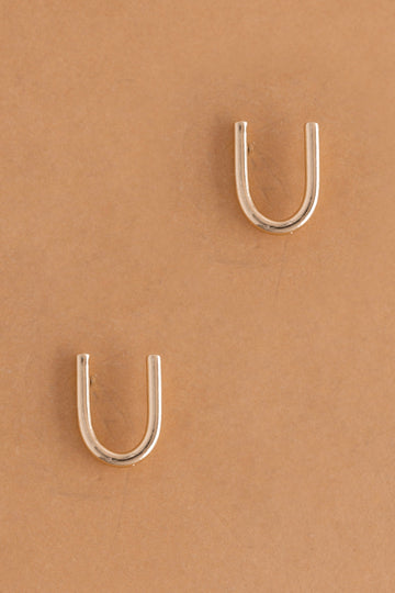 Letter U Gold Condensed Earrings - Nakamol