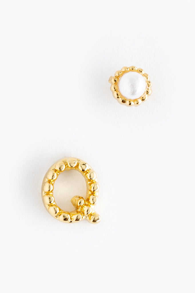 Pearl Q Ball Stud Earrings - Nakamol