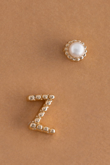 Pearl Z Ball Stud Earrings - Nakamol