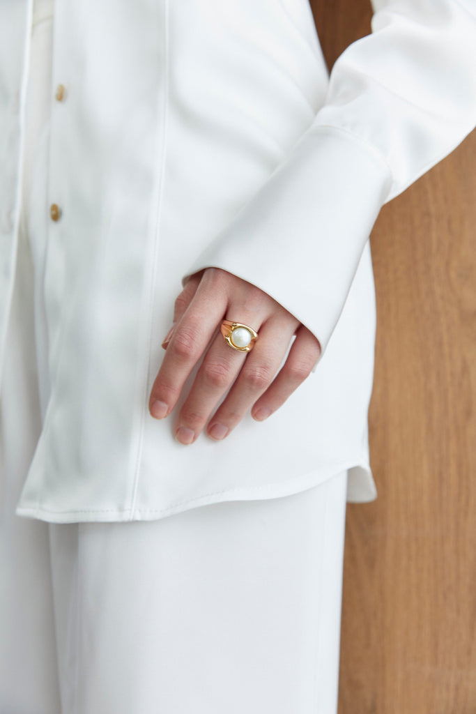 Chunky Pearl Gold Ring - Nakamol