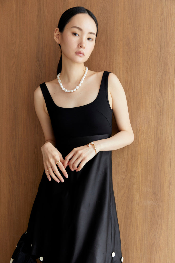 Pearl in a Pod Ring - Nakamol