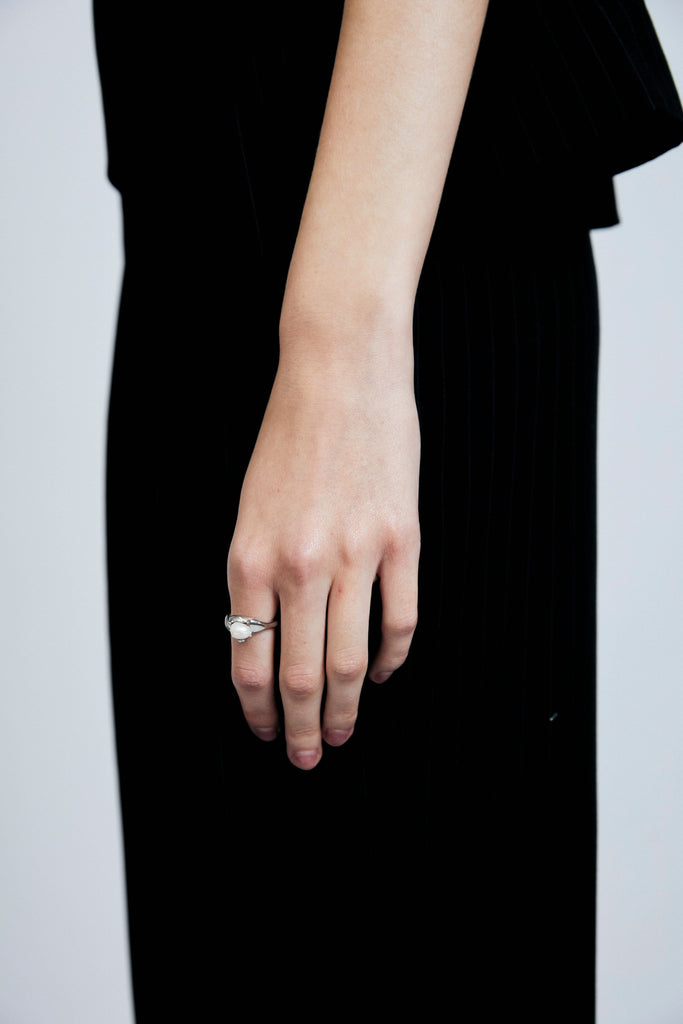 Silver Swirl Pearl Ring - Nakamol