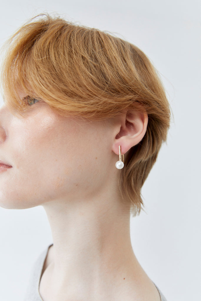 Classic Pearl Bar Hook Earrings - Nakamol
