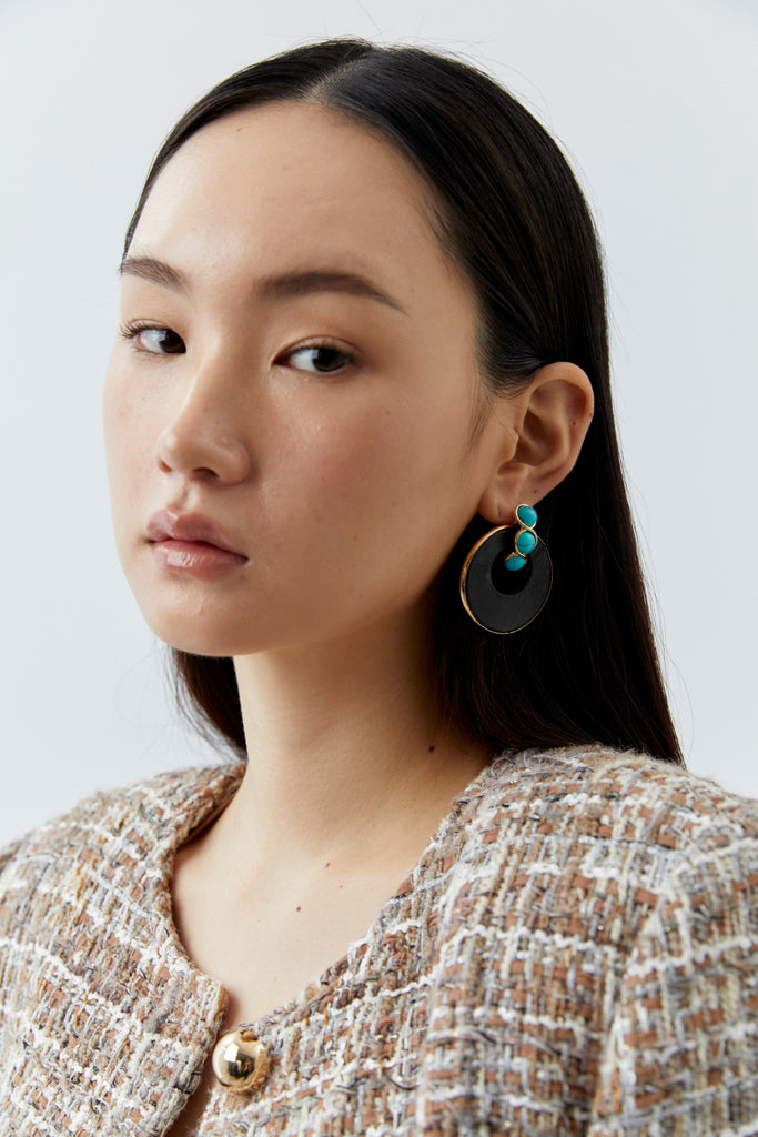 Black Disc Turquoise Round Earrings - Nakamol