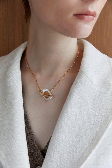White Pearl Gold Necklace - Nakamol