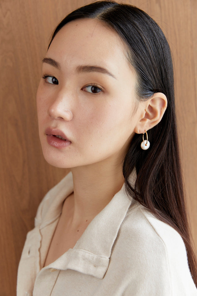 Coin Pearl Hoop Earrings - Nakamol