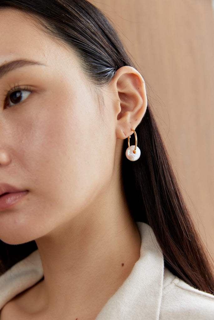 Coin Pearl Hoop Earrings - Nakamol