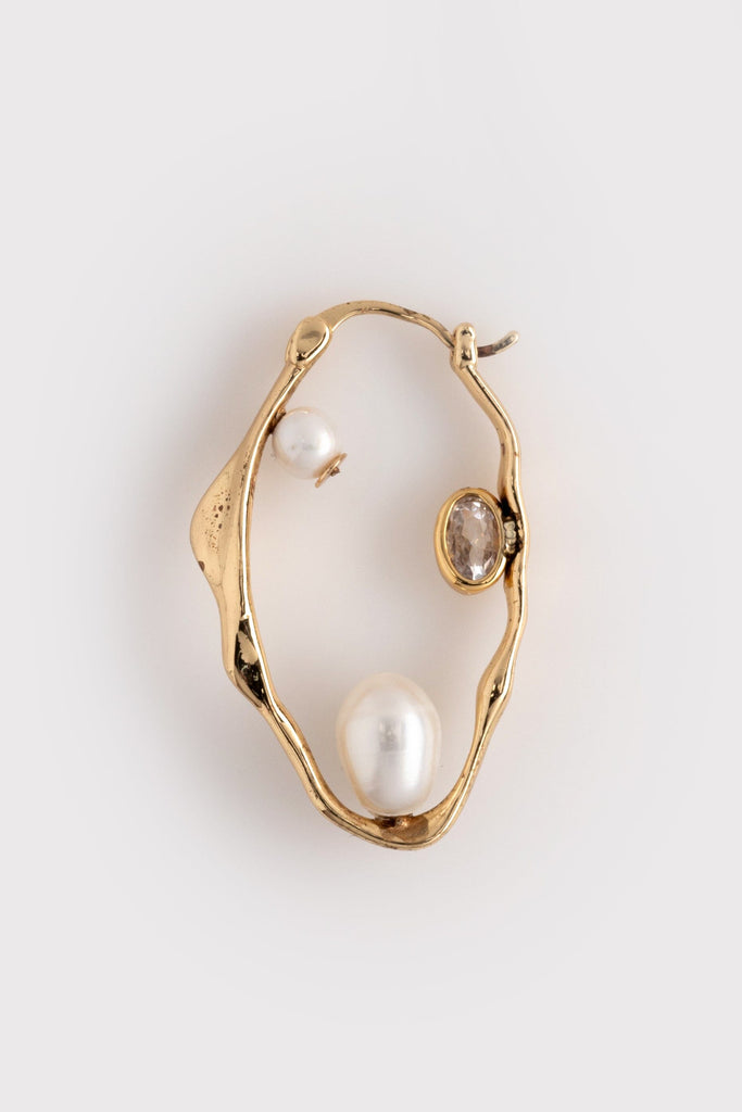 Freeform Frame White Pearl Oyster Stud Earrings - Nakamol