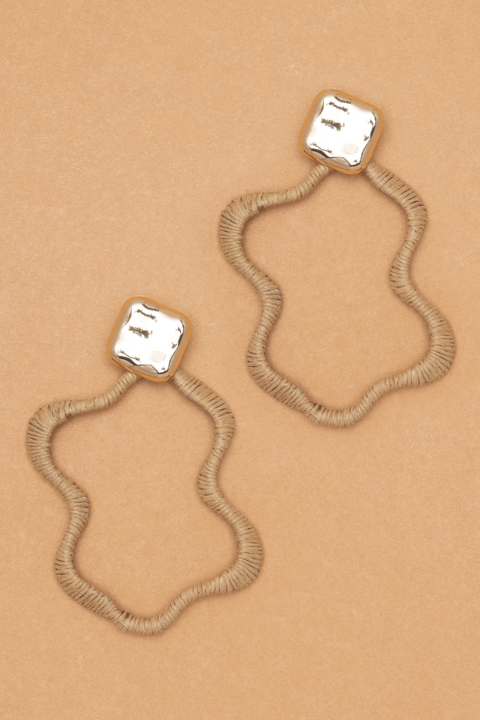 TAN GOLD SWIRL EARRINGS - Nakamol