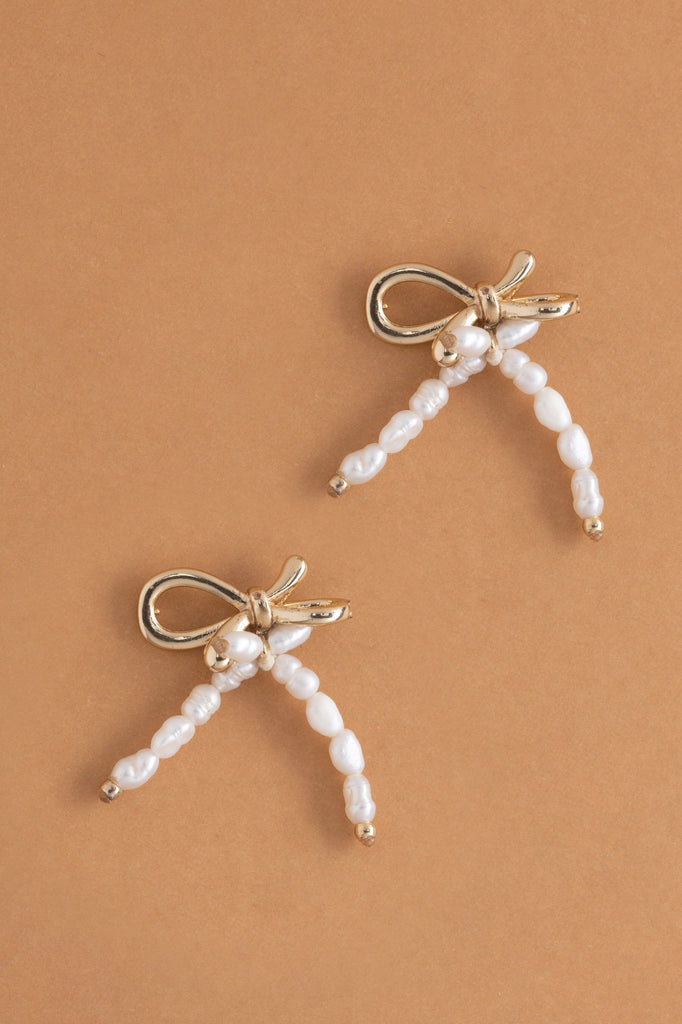 Gold Ribbon Pearl Earrings - Nakamol