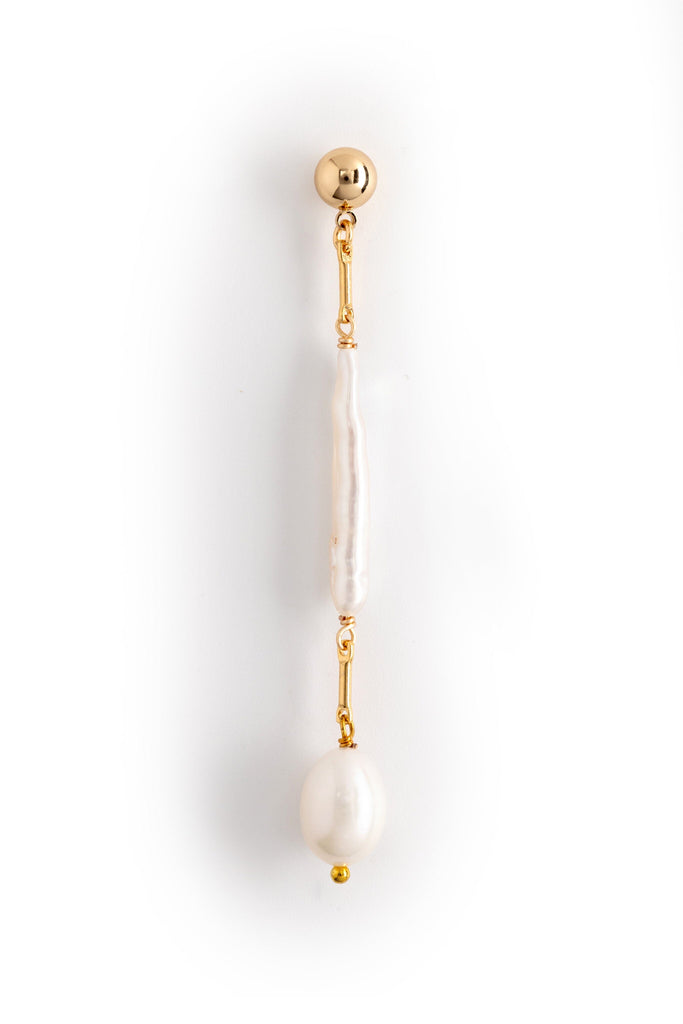 Elongated White Pearl Drop Earrings - Nakamol