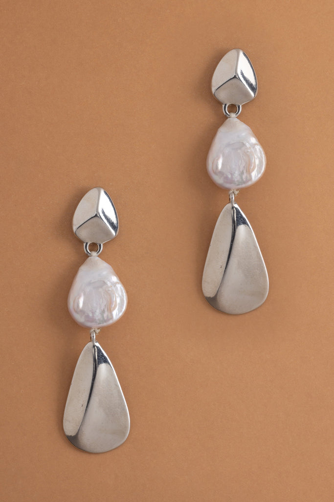 White Pearl Drop Rhodium Earrings - Nakamol