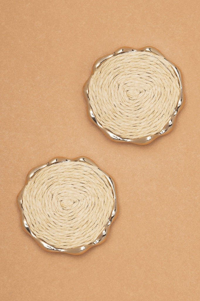CREAM SWIRL SMALL EARRINGS - Nakamol