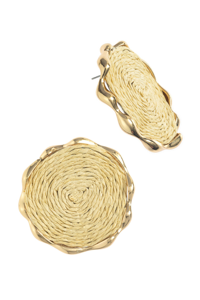 CREAM SWIRL SMALL EARRINGS - Nakamol