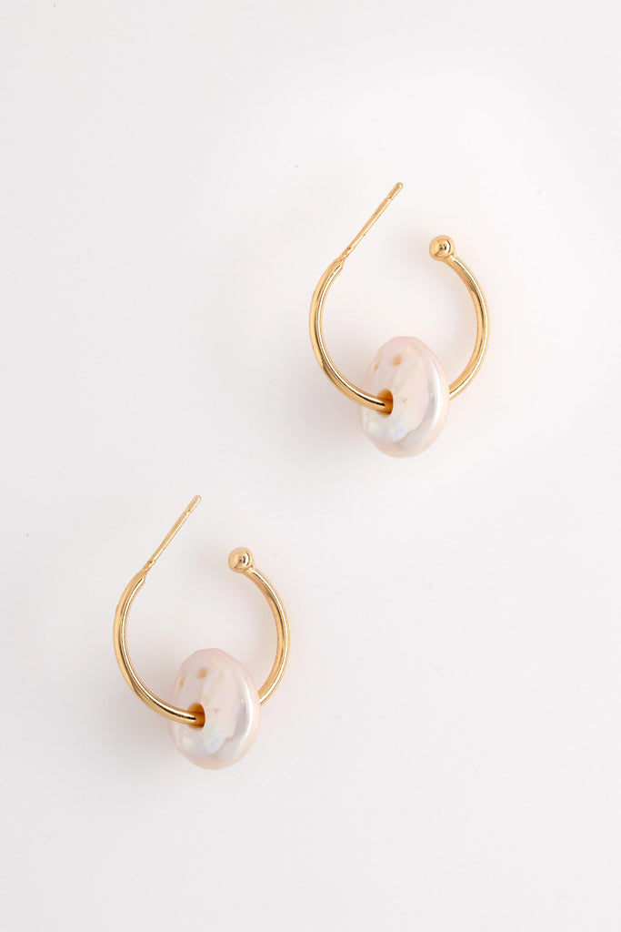 Coin Pearl Hoop Earrings - Nakamol