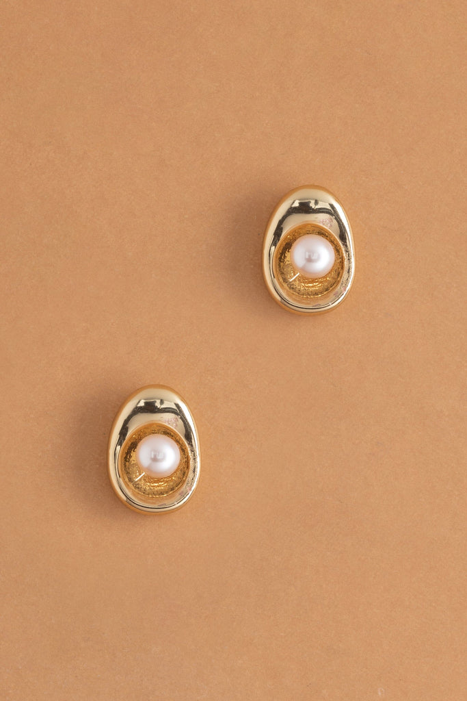 Small Pearl Cradle Stud Earrings - Nakamol