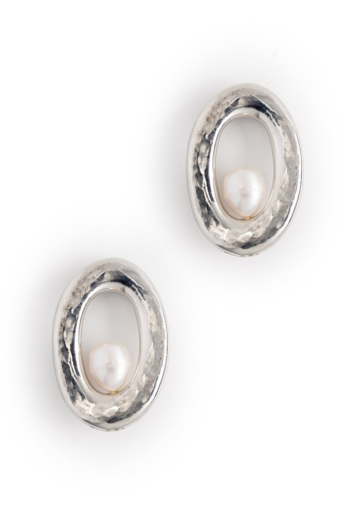 Thick Oval Pearl Cradle Earrings - Nakamol