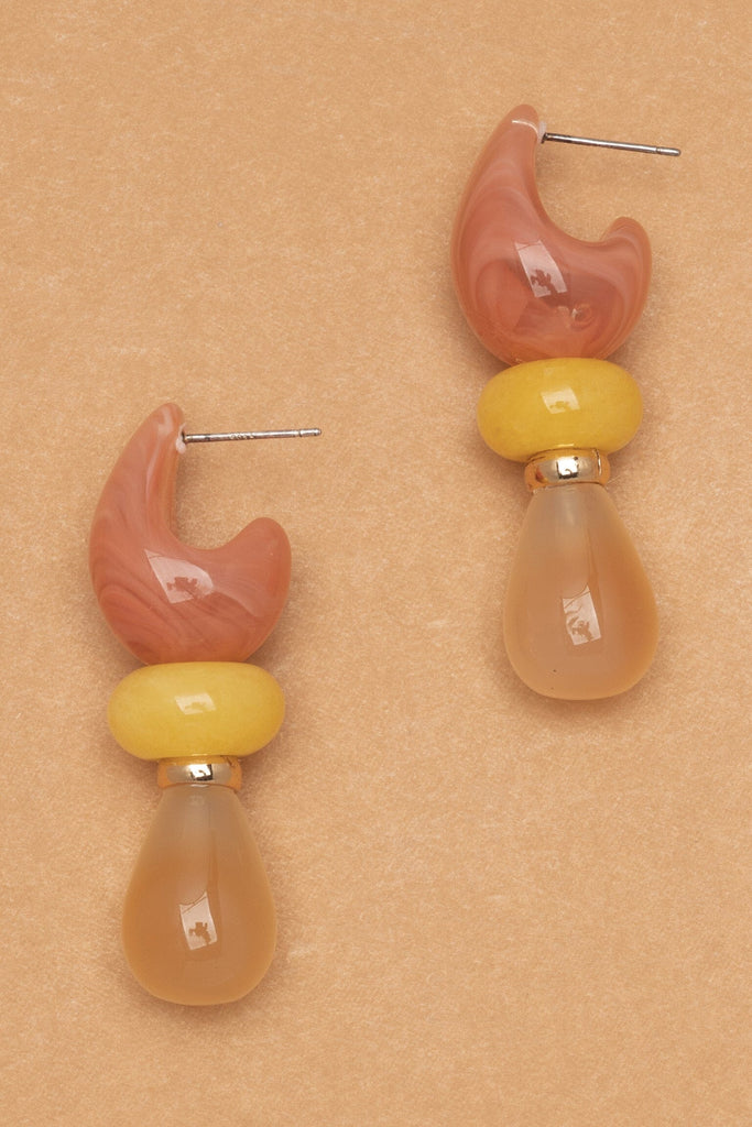 ORANGE RESIN YELLOW JADE AND AGATE EARRINGS - Nakamol
