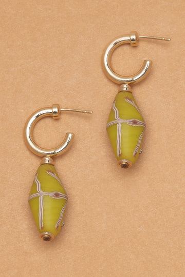 GREEN INDIAN BEADS WITH BRASS EARRINGS - Nakamol