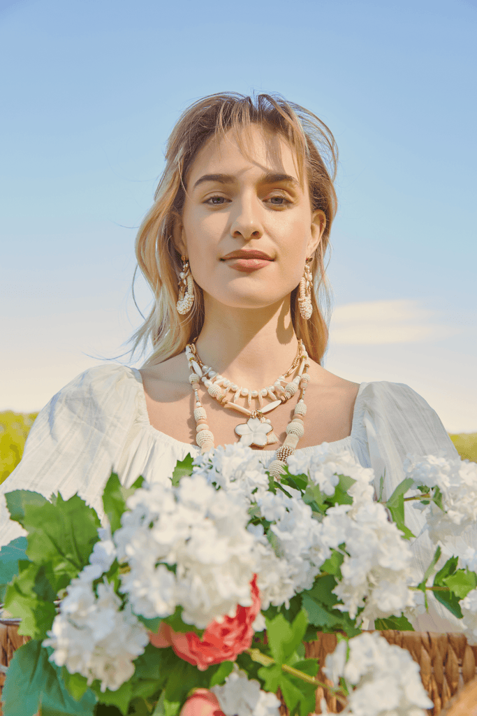 Jaca White Pendant Necklace - Nakamol