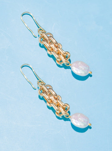 Suzanne white Pearl Drop Earrings - Nakamol