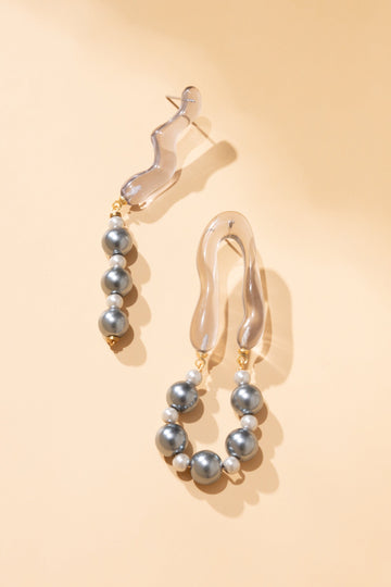 Twist Silver Pearl Earrings - Nakamol